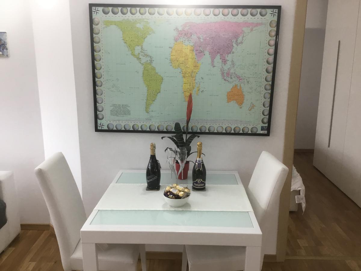 White Dream Suites Яссы Экстерьер фото