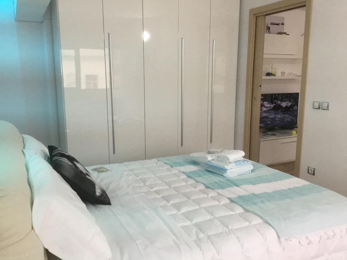 White Dream Suites Яссы Экстерьер фото