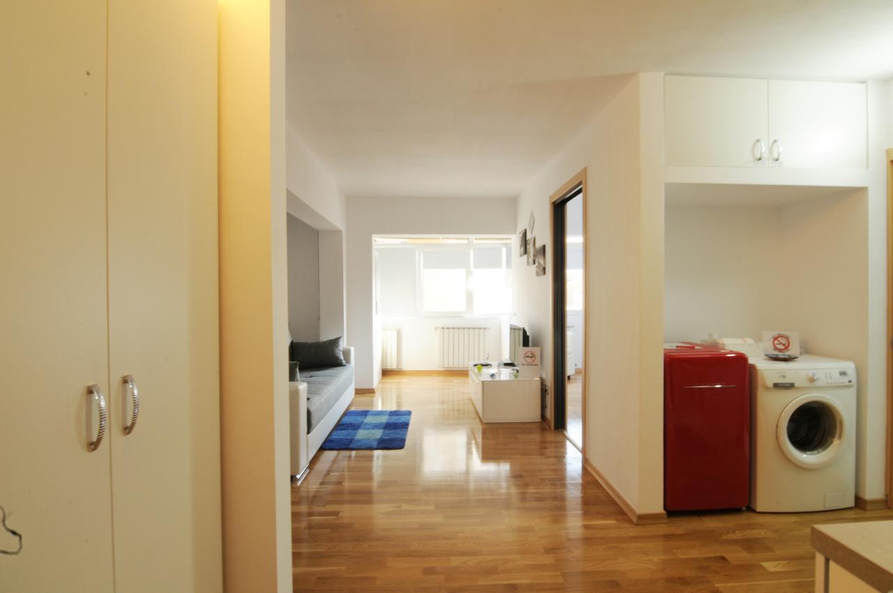 White Dream Suites Яссы Экстерьер фото