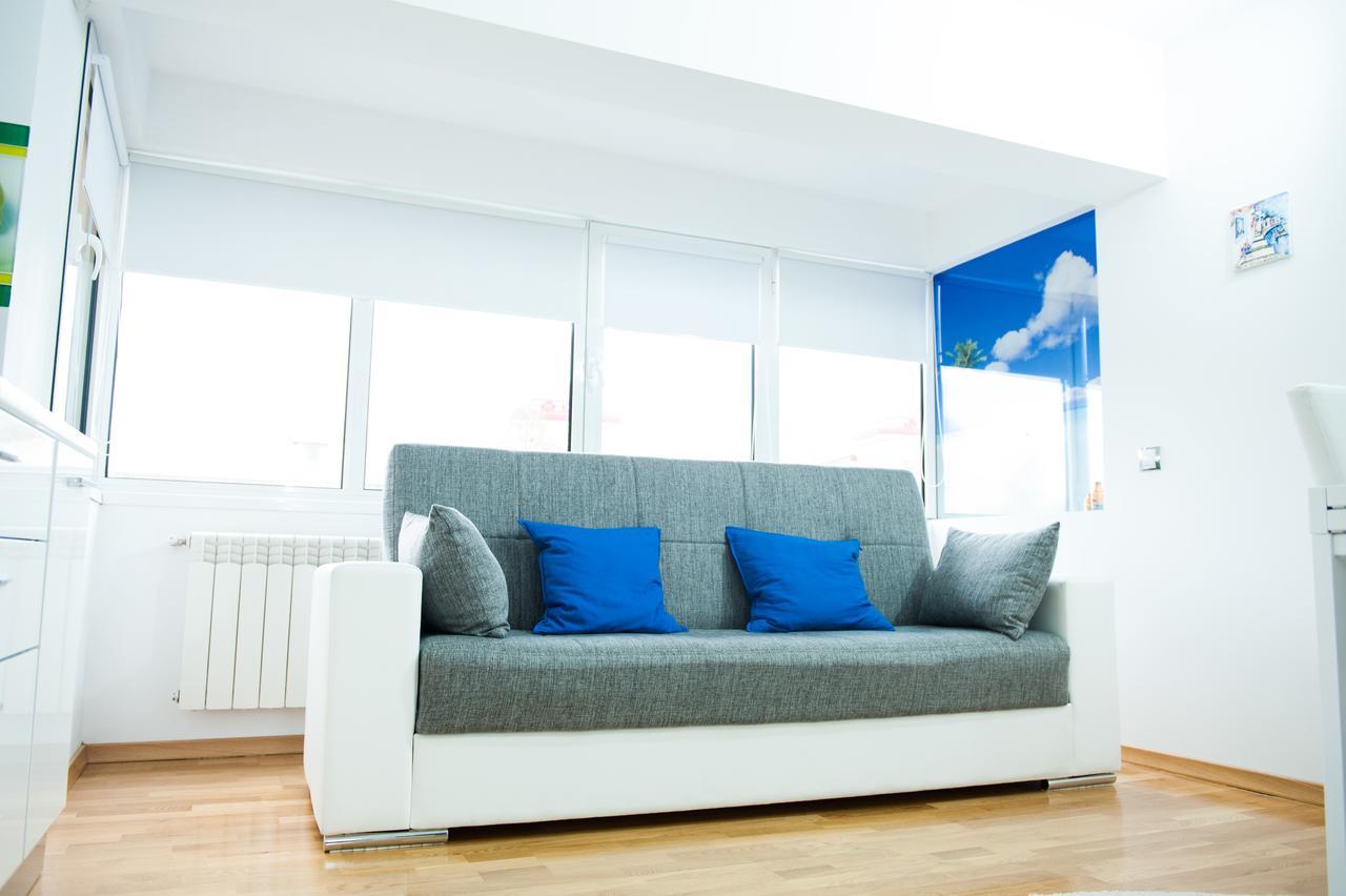 White Dream Suites Яссы Экстерьер фото
