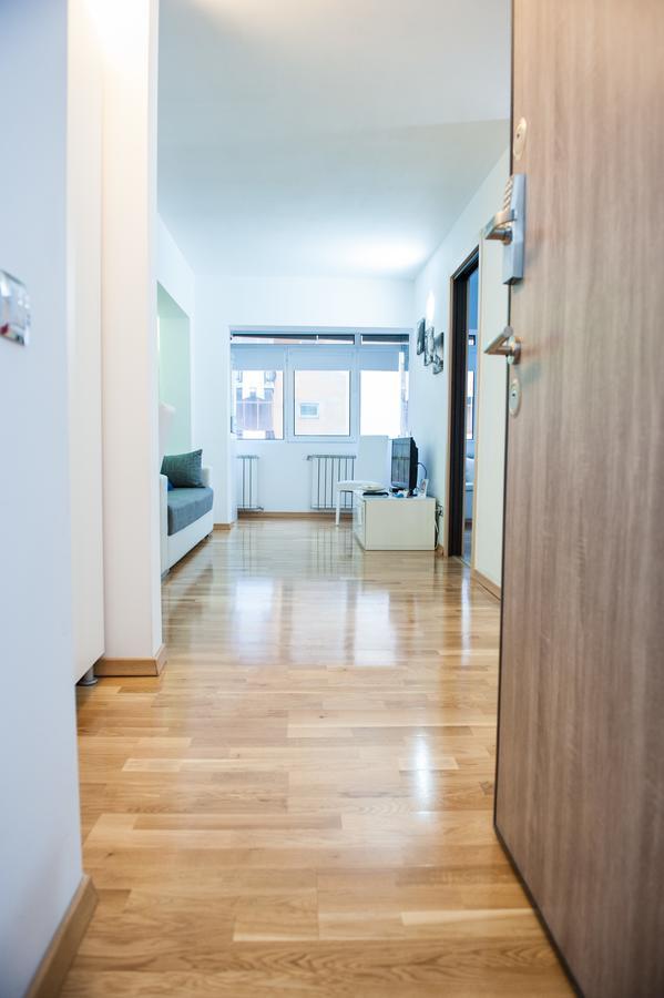 White Dream Suites Яссы Экстерьер фото
